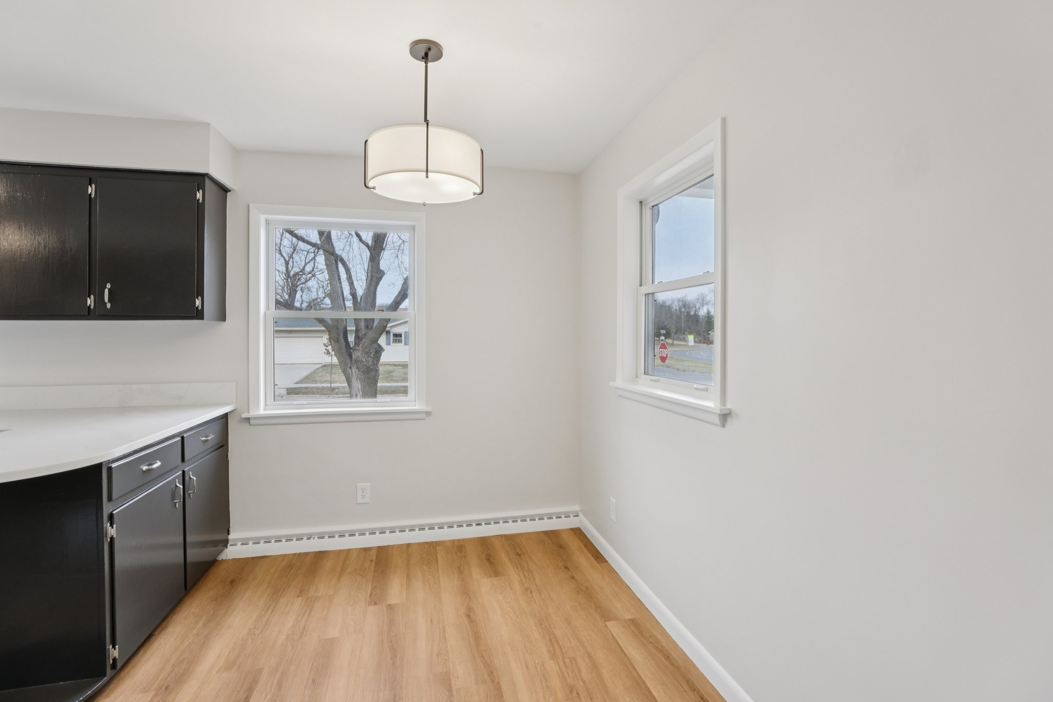 S Hill Dr-S2802-009.jpg