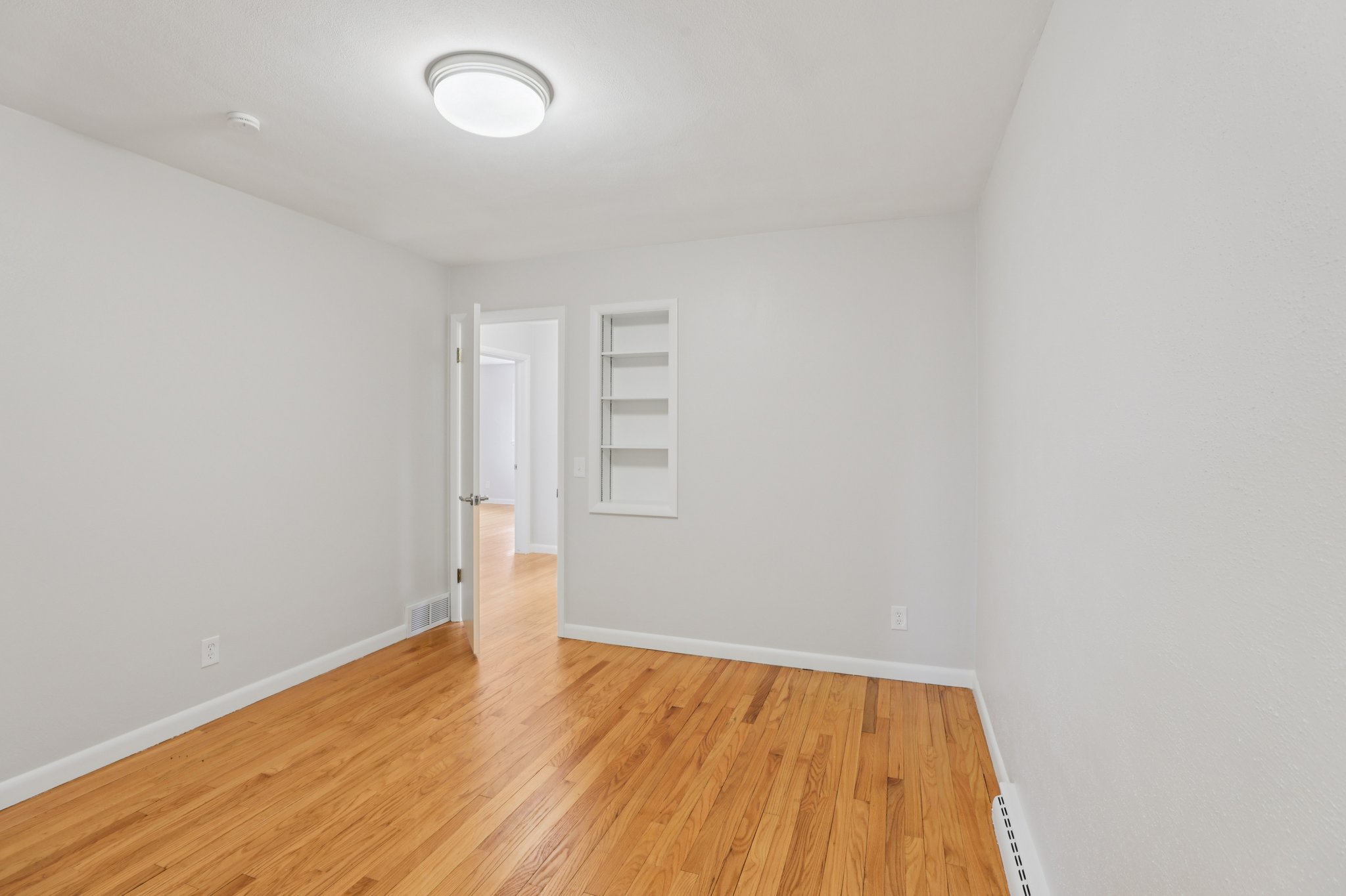 S Hill Dr-S2802-013.jpg