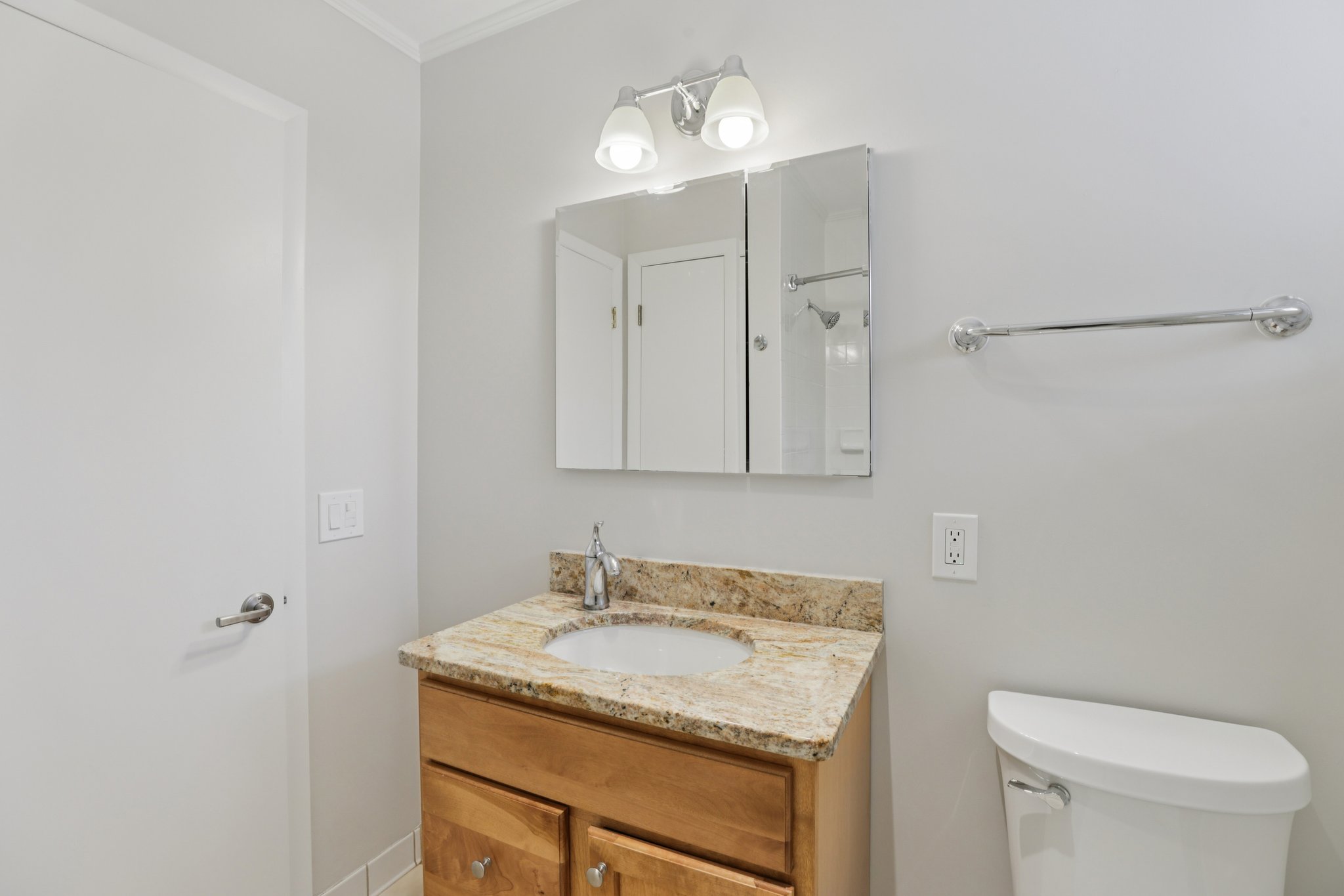 S Hill Dr-S2802-018.jpg