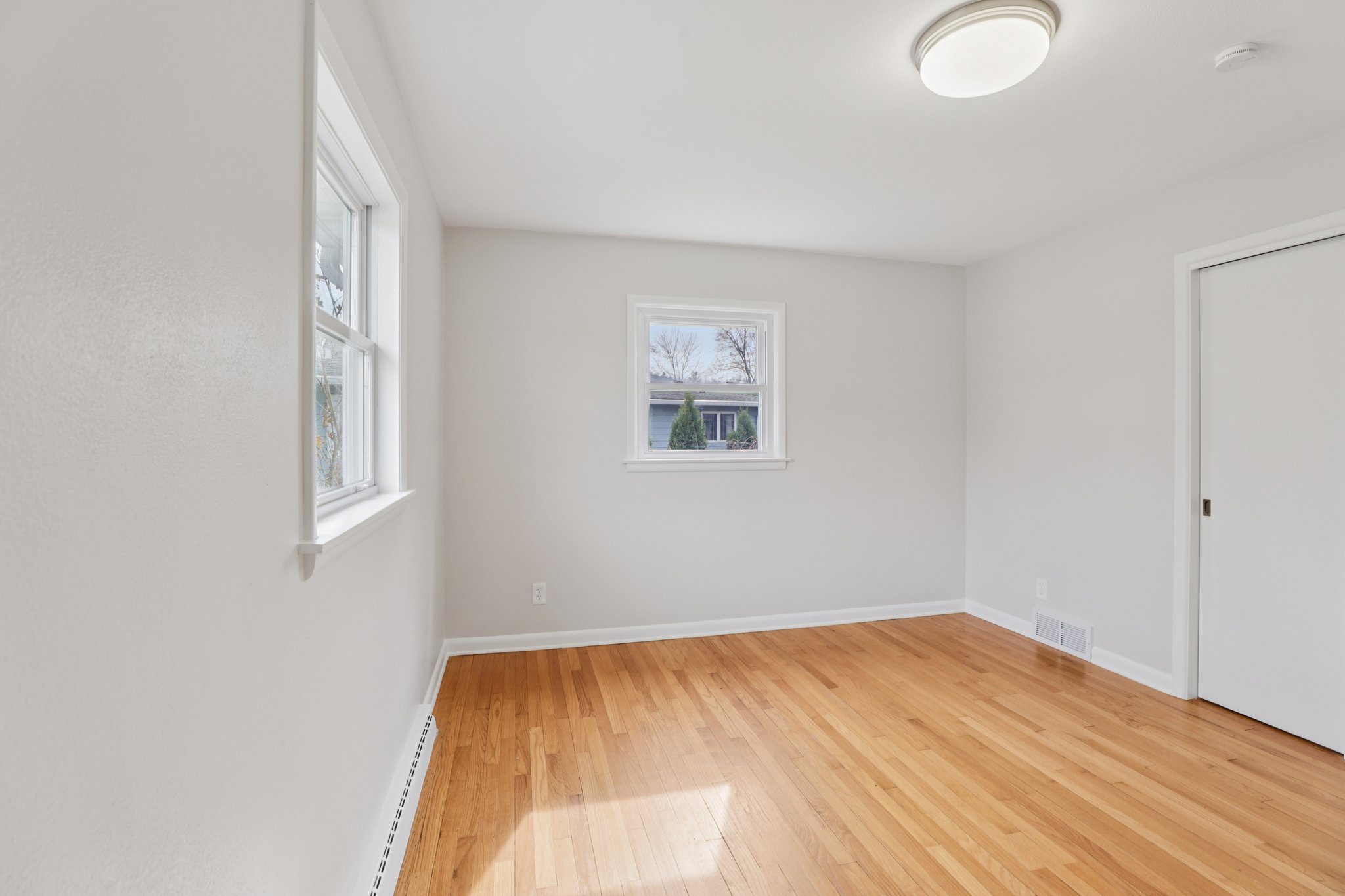 S Hill Dr-S2802-022.jpg