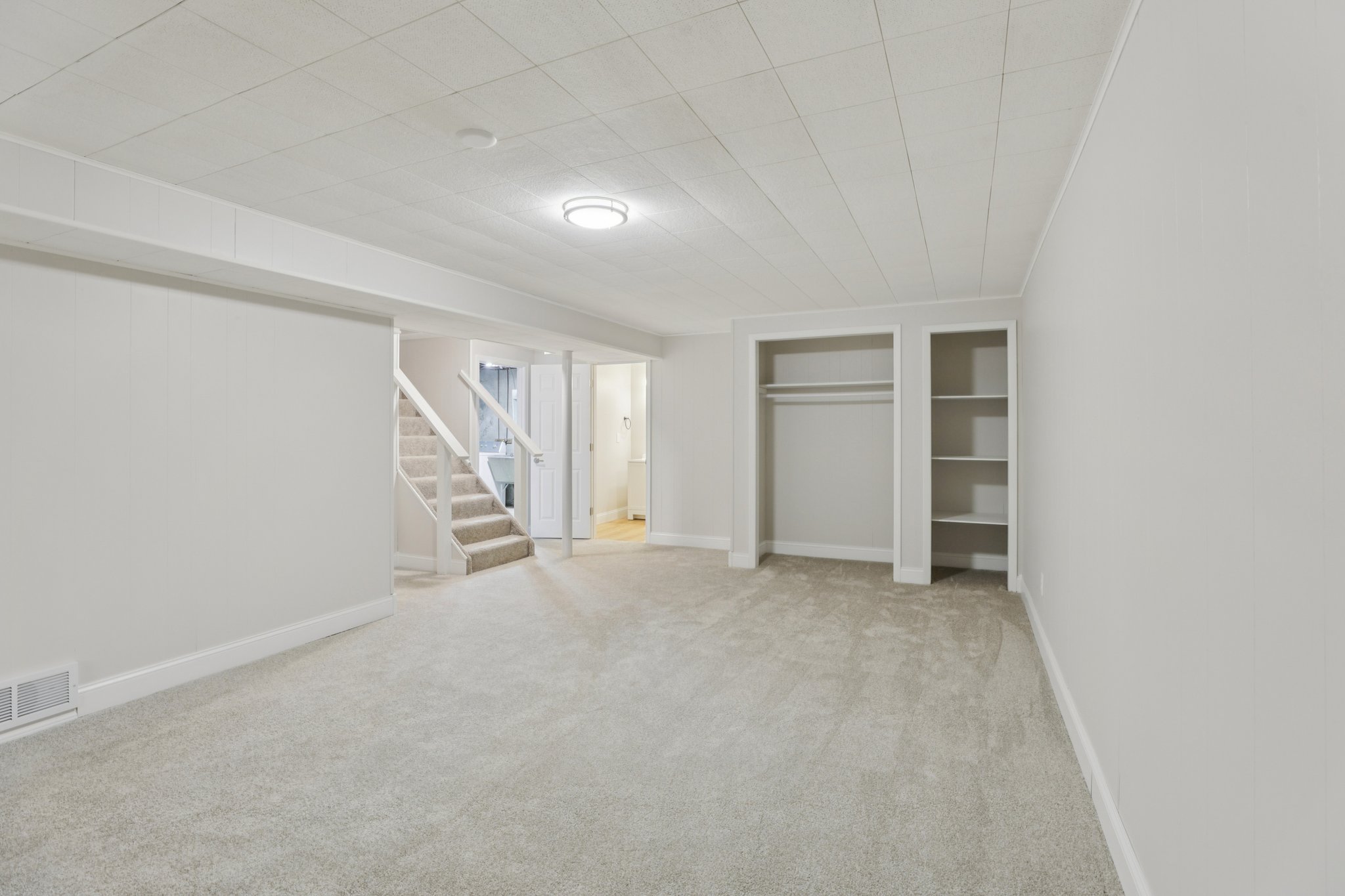 S Hill Dr-S2802-026.jpg