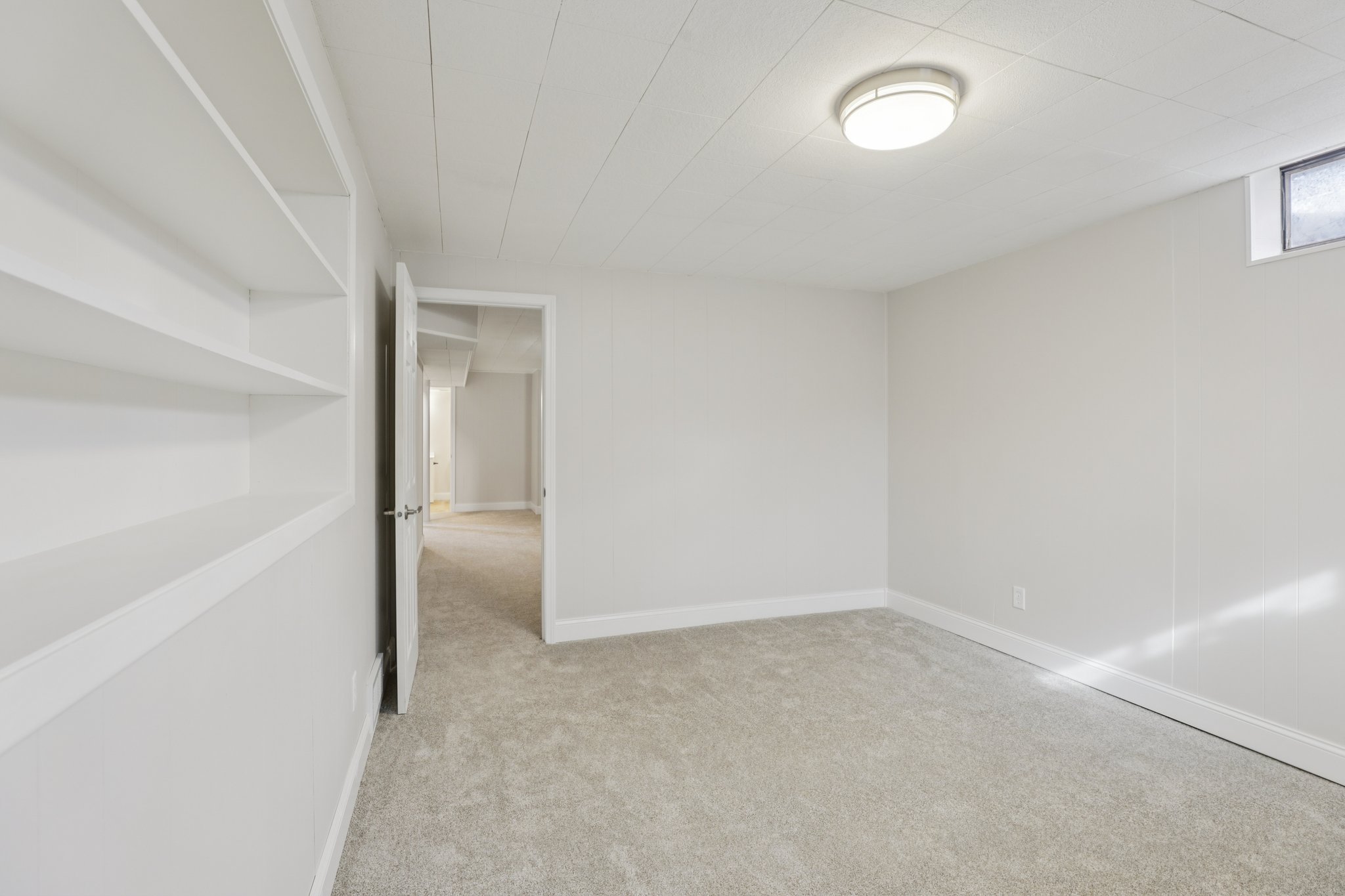 S Hill Dr-S2802-029.jpg