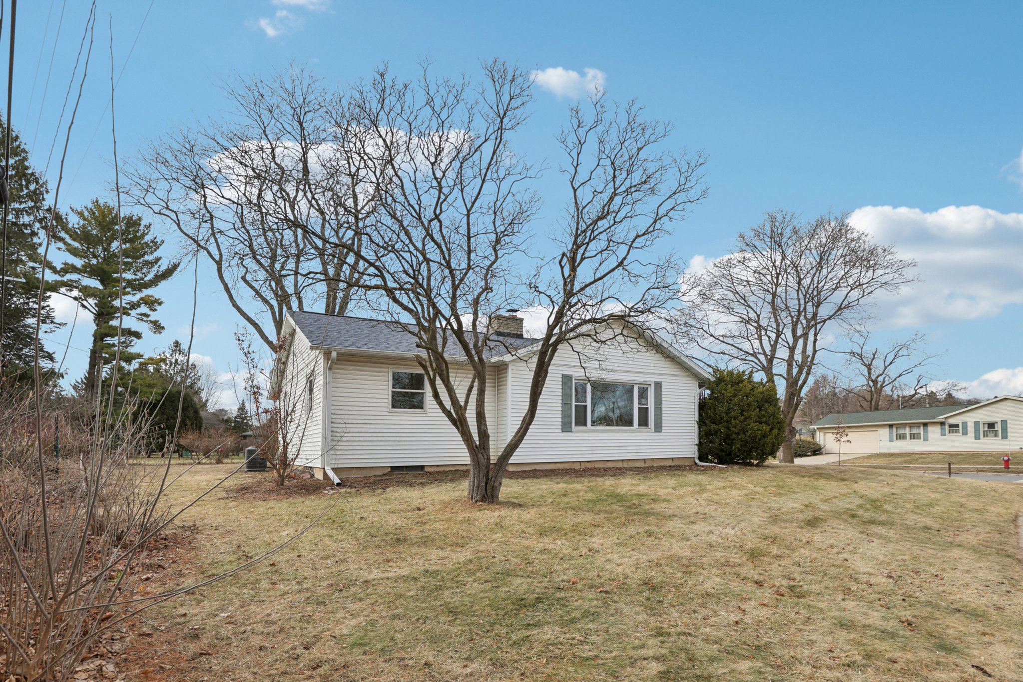 S Hill Dr-S2802-036.jpg