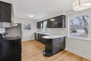 S Hill Dr-S2802-011.jpg