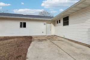 S Hill Dr-S2802-037.jpg