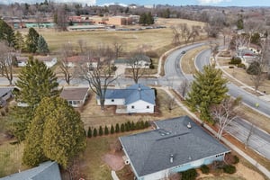 S Hill Dr-S2802-052.jpg