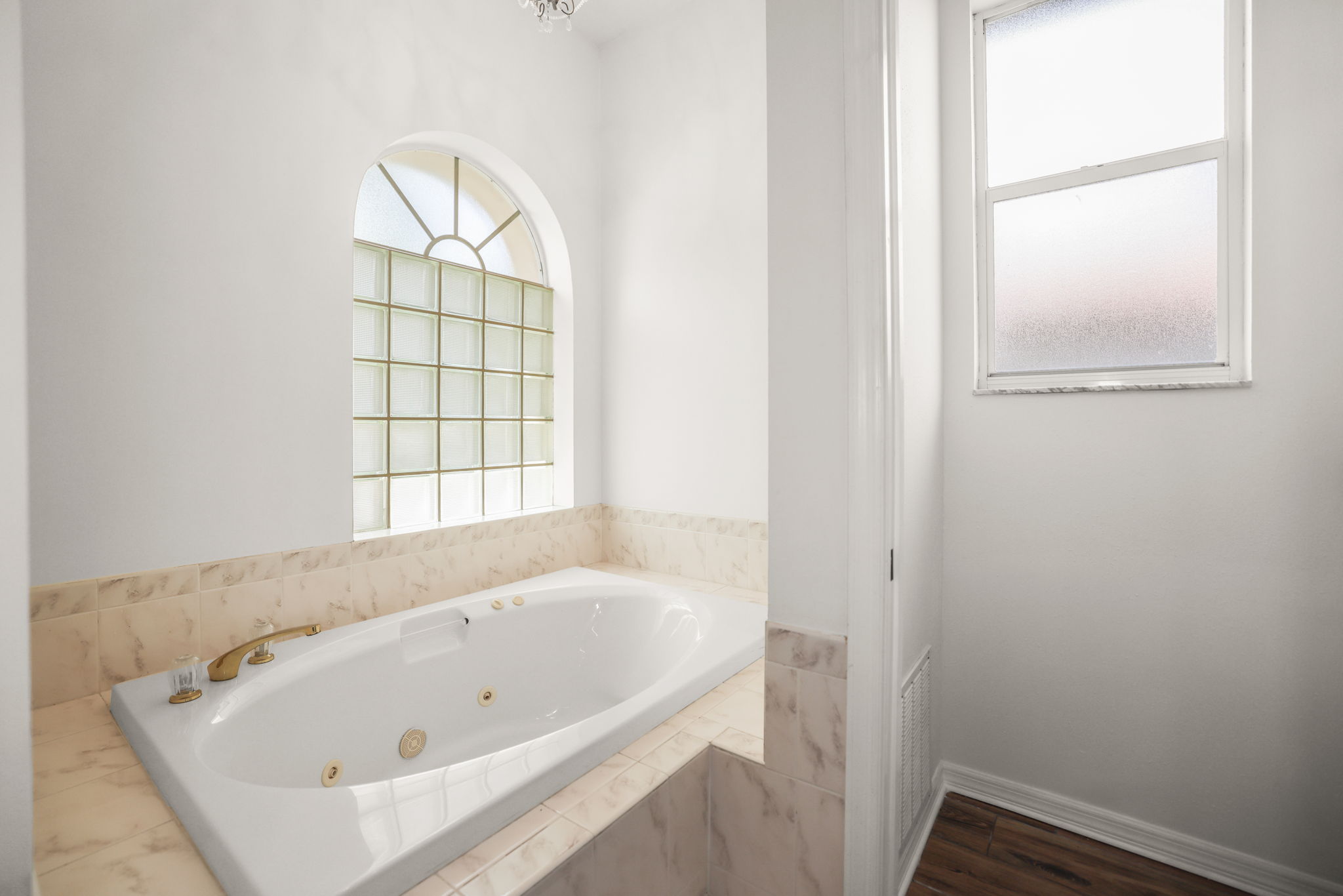 Bathroom1 - 495A7360