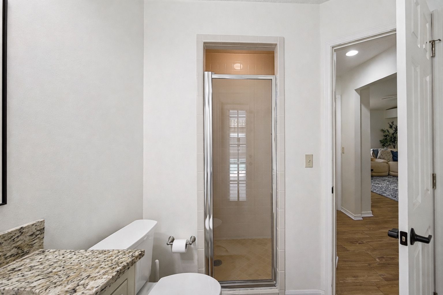 Bathroom 3 - 495A8013