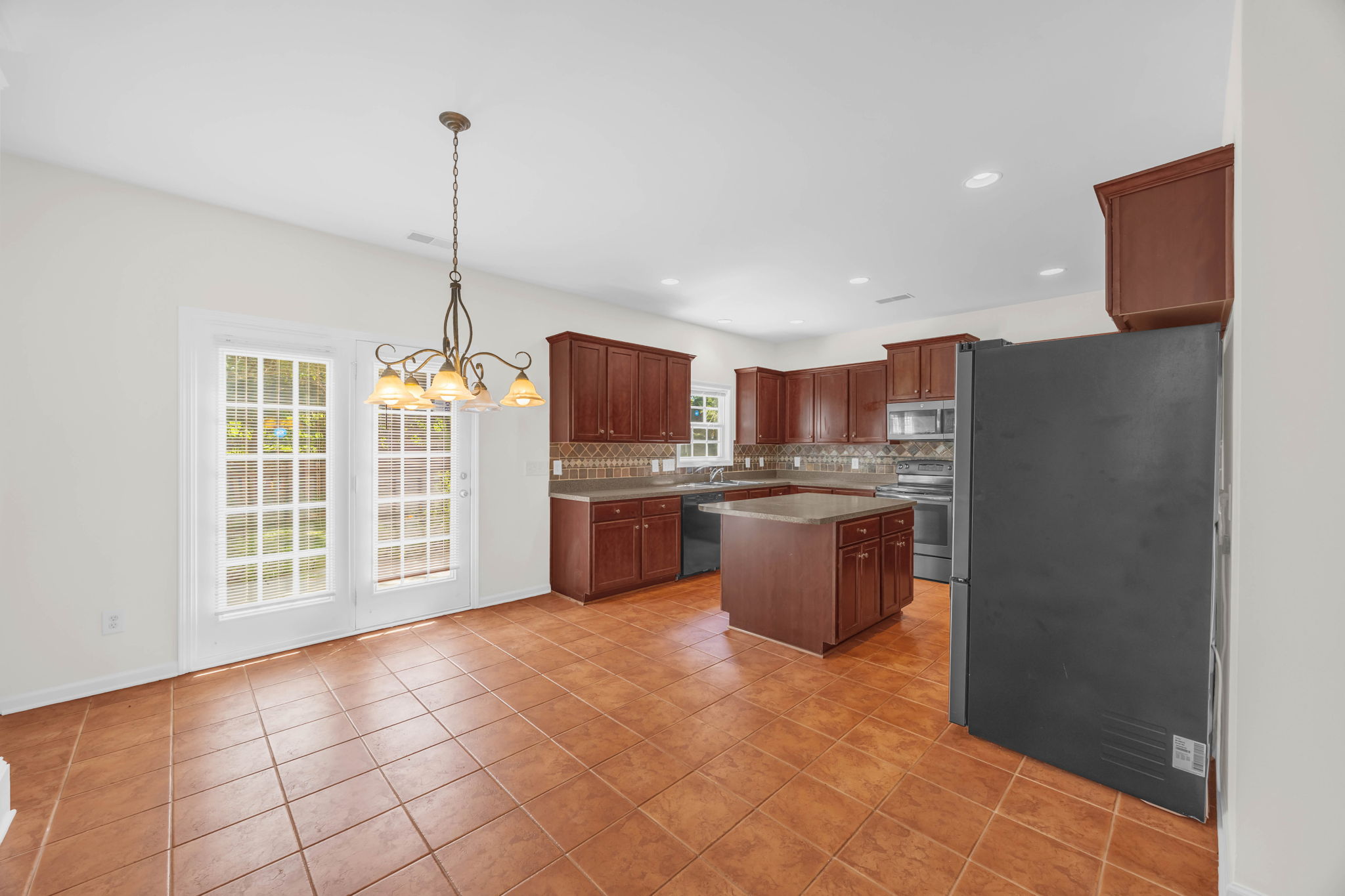 4802 Tradition Way-17