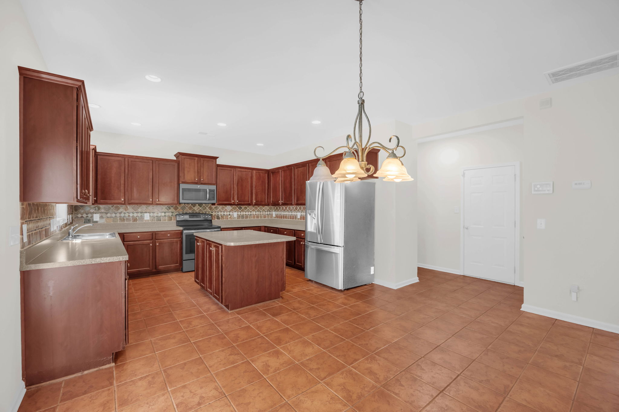 4802 Tradition Way-19