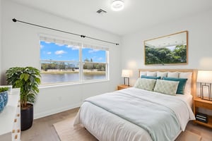 IMG_4572 virtually staged.jpeg