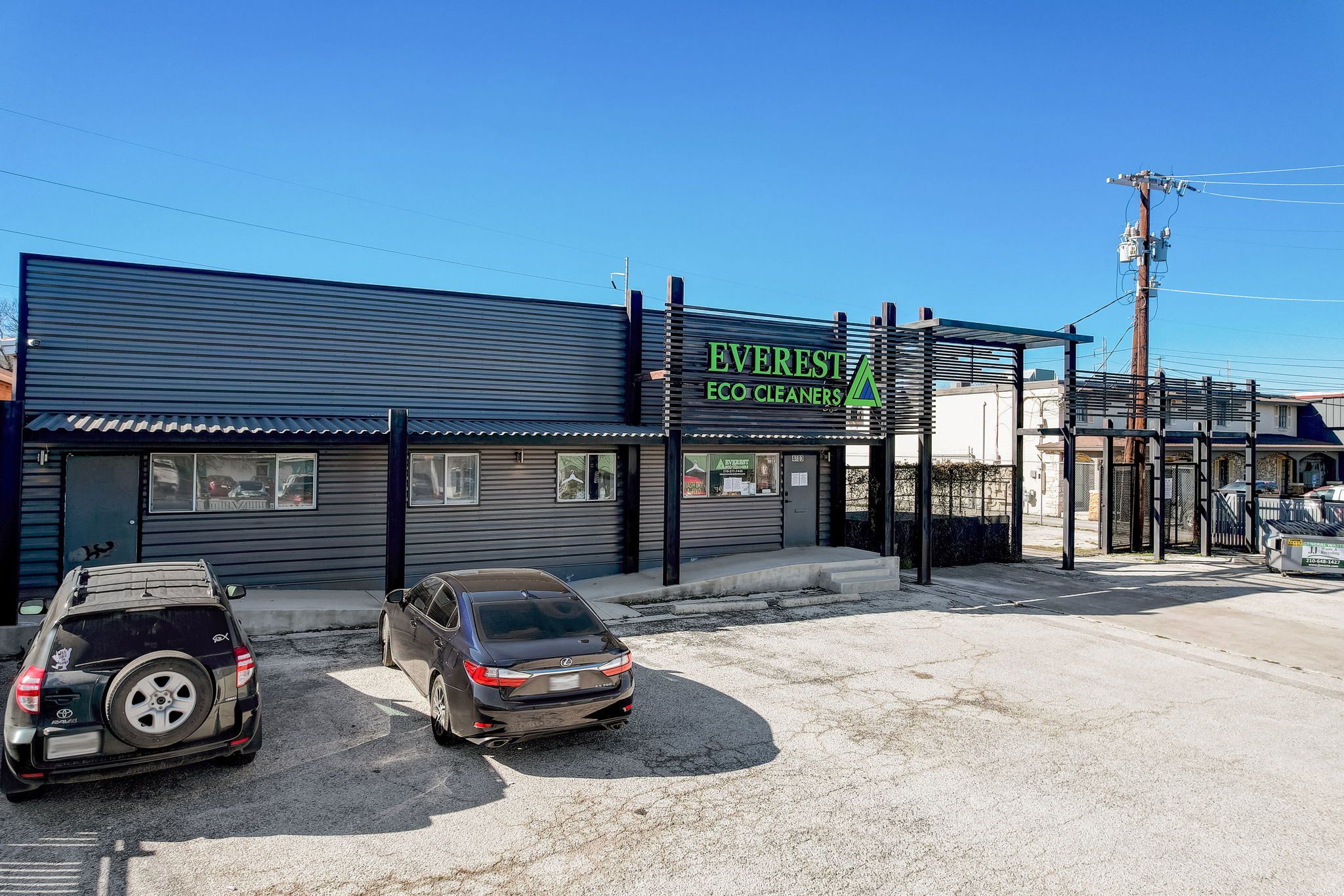 West Ave-065