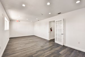 West Ave-027