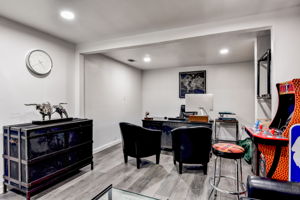 West Ave-029