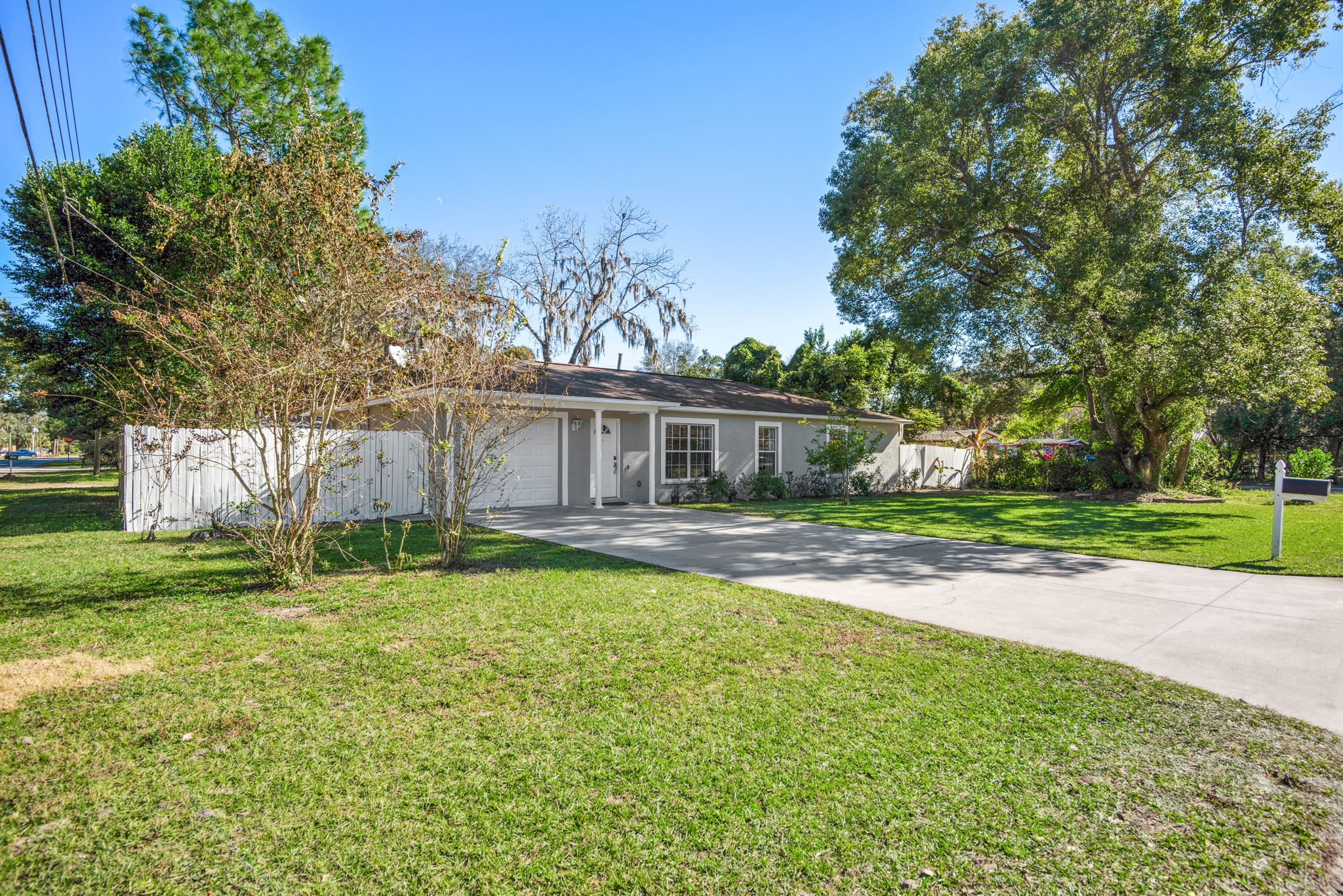 4804 5th St, Zephyrhills, FL 33542 | HDShowings Real Estate Photography