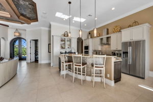 Breakfast Bar - Kitchen