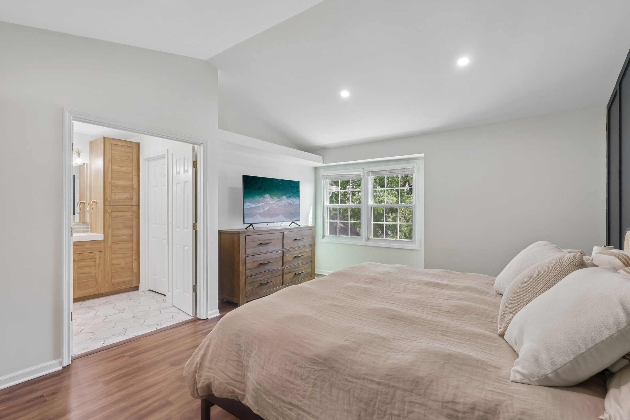 Turnberry Dr-S0808-022.jpg
