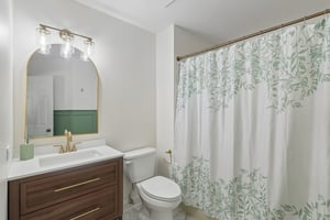 Turnberry Dr-S0808-019.jpg