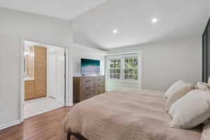 Turnberry Dr-S0808-022.jpg