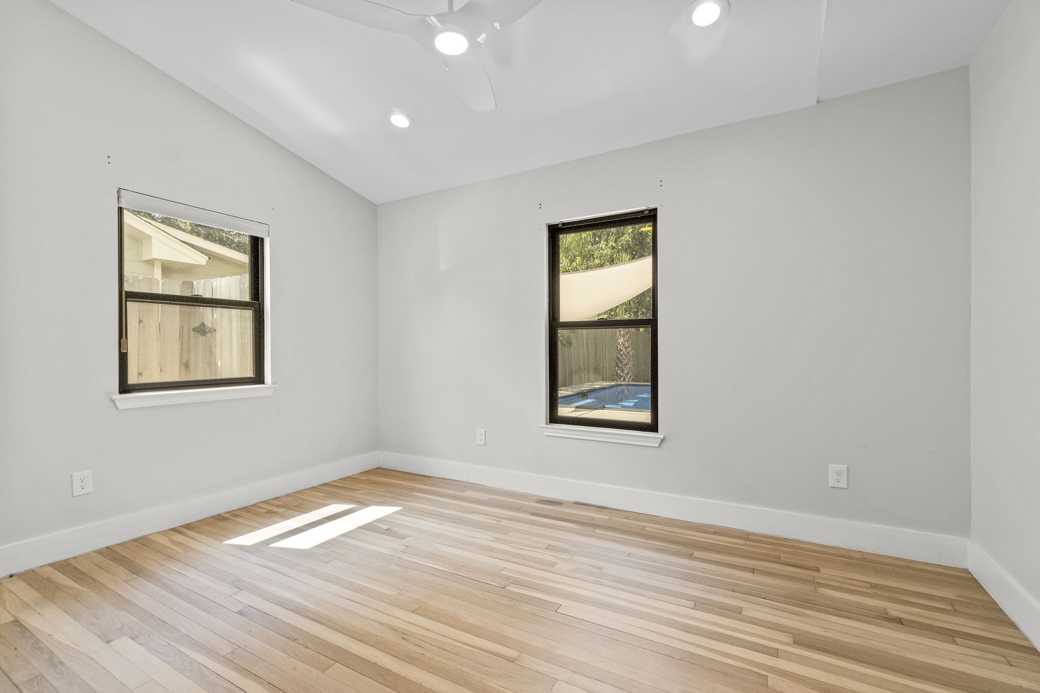 4804 W Frances Pl, Austin, TX 78731, USA Photo 44