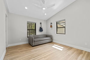 4804 W Frances Pl, Austin, TX 78731, USA Photo 47