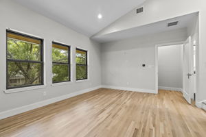 4804 W Frances Pl, Austin, TX 78731, USA Photo 60