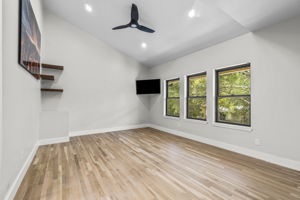 4804 W Frances Pl, Austin, TX 78731, USA Photo 52