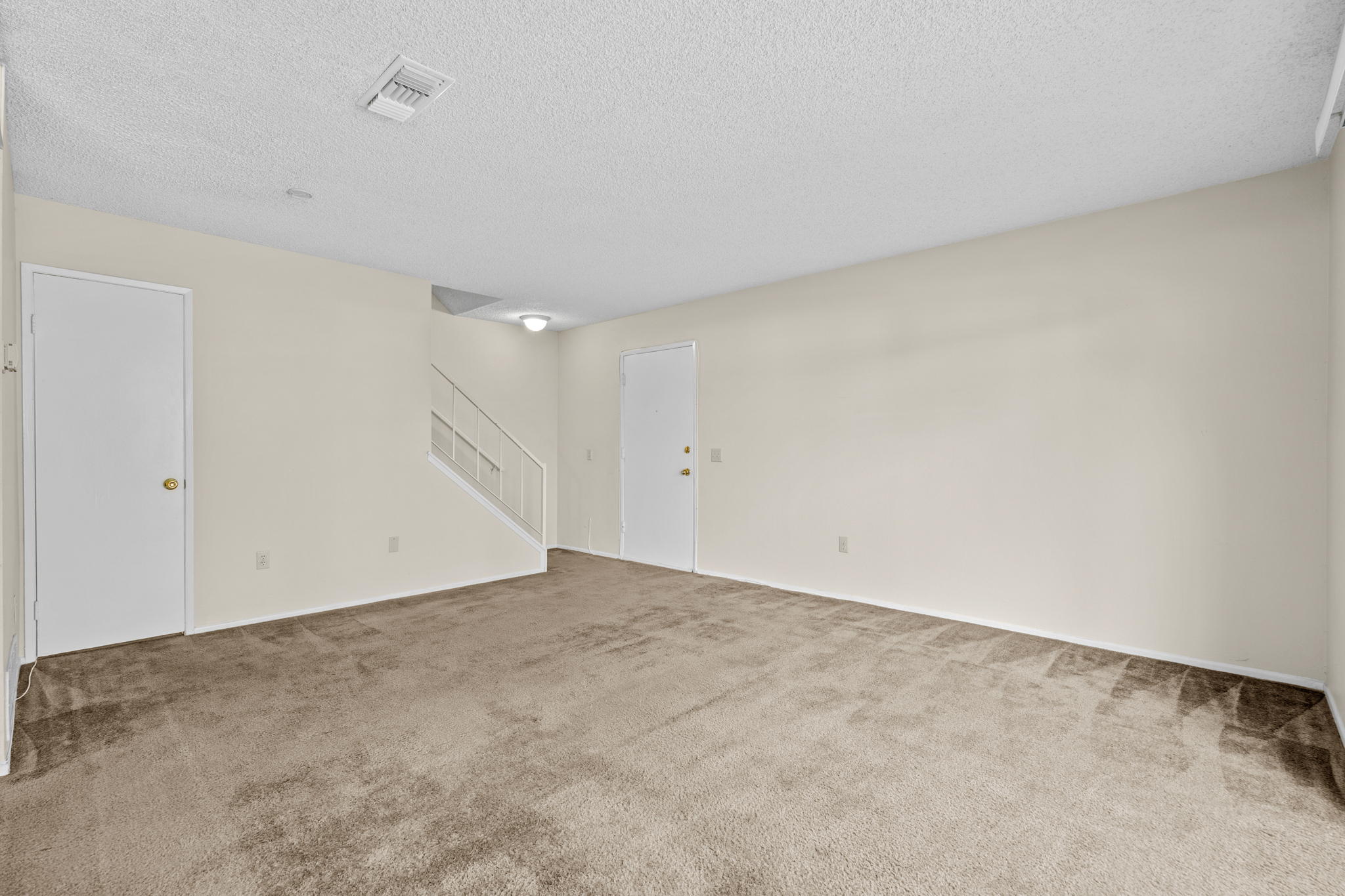 4805 Jackson St, Riverside, CA 92503, USA Photo 7