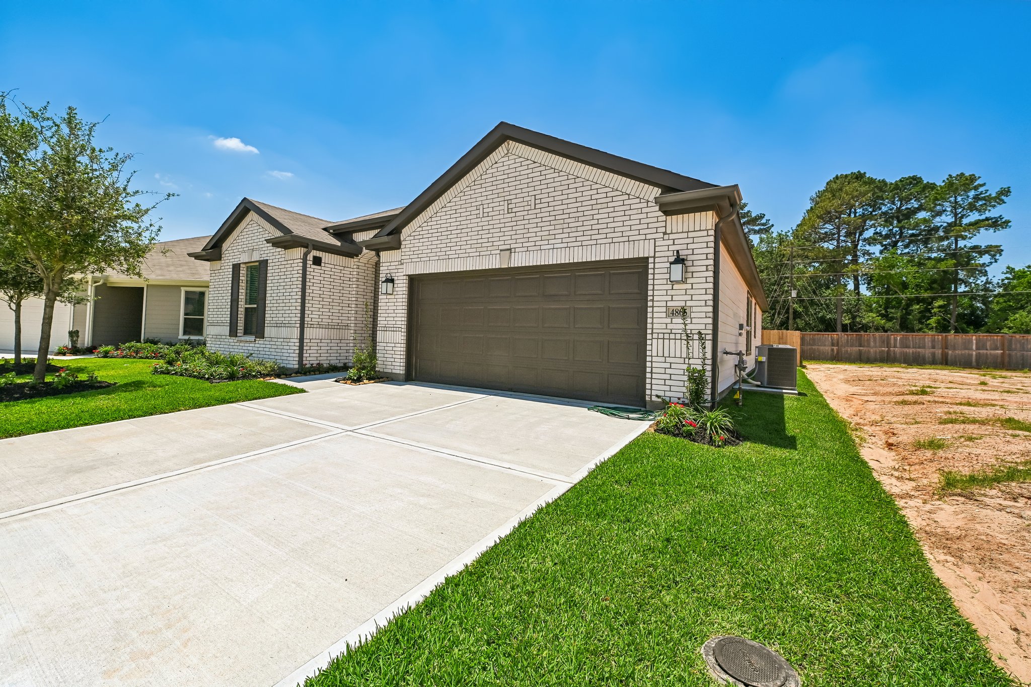 Seven Oaks Ln-S1505-002.jpg