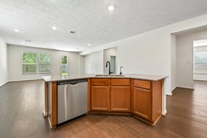Seven Oaks Ln-S1505-011.jpg