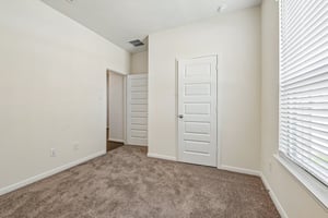 Seven Oaks Ln-S1505-017.jpg