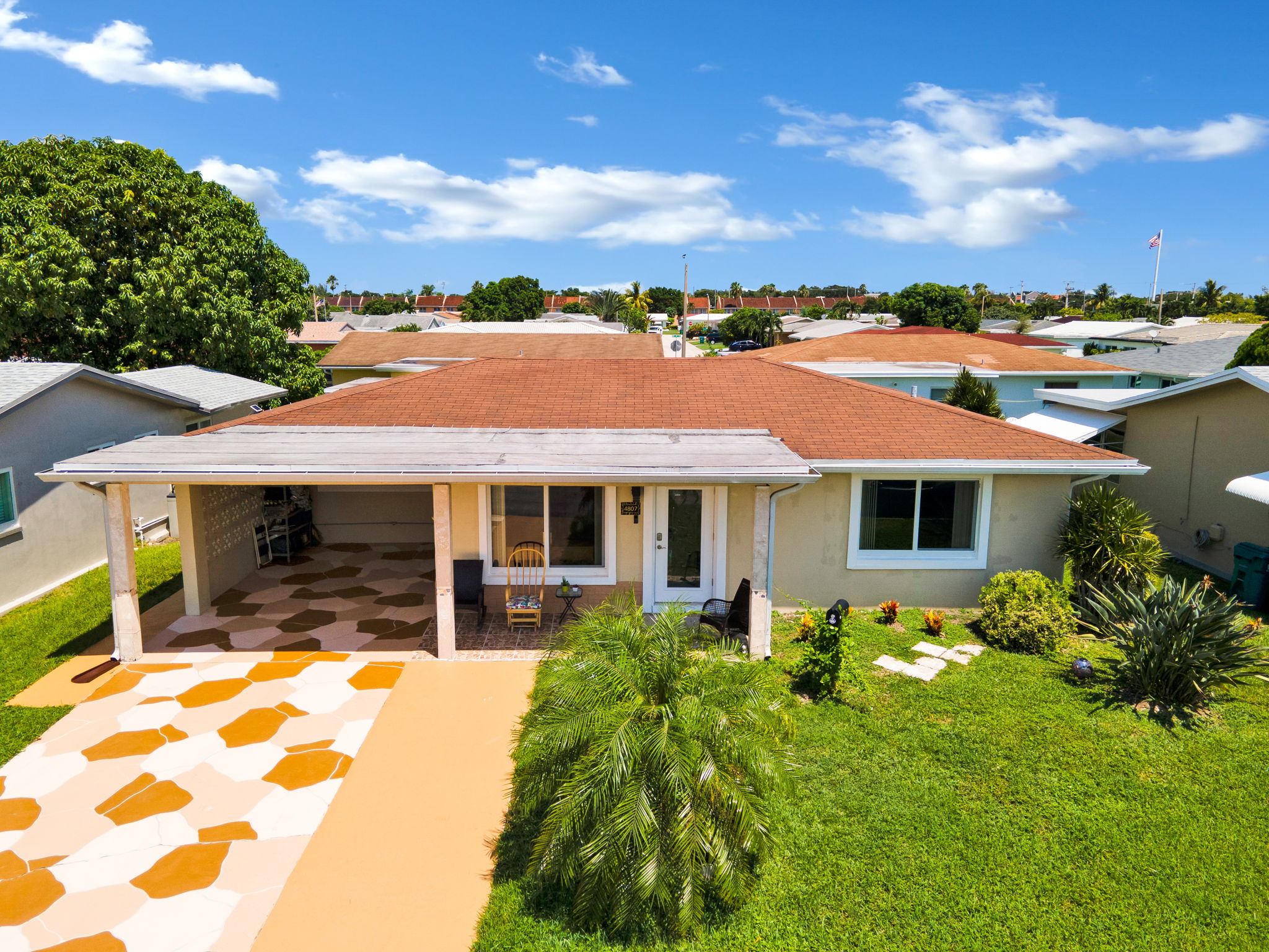 4807 NW 49th Ct
