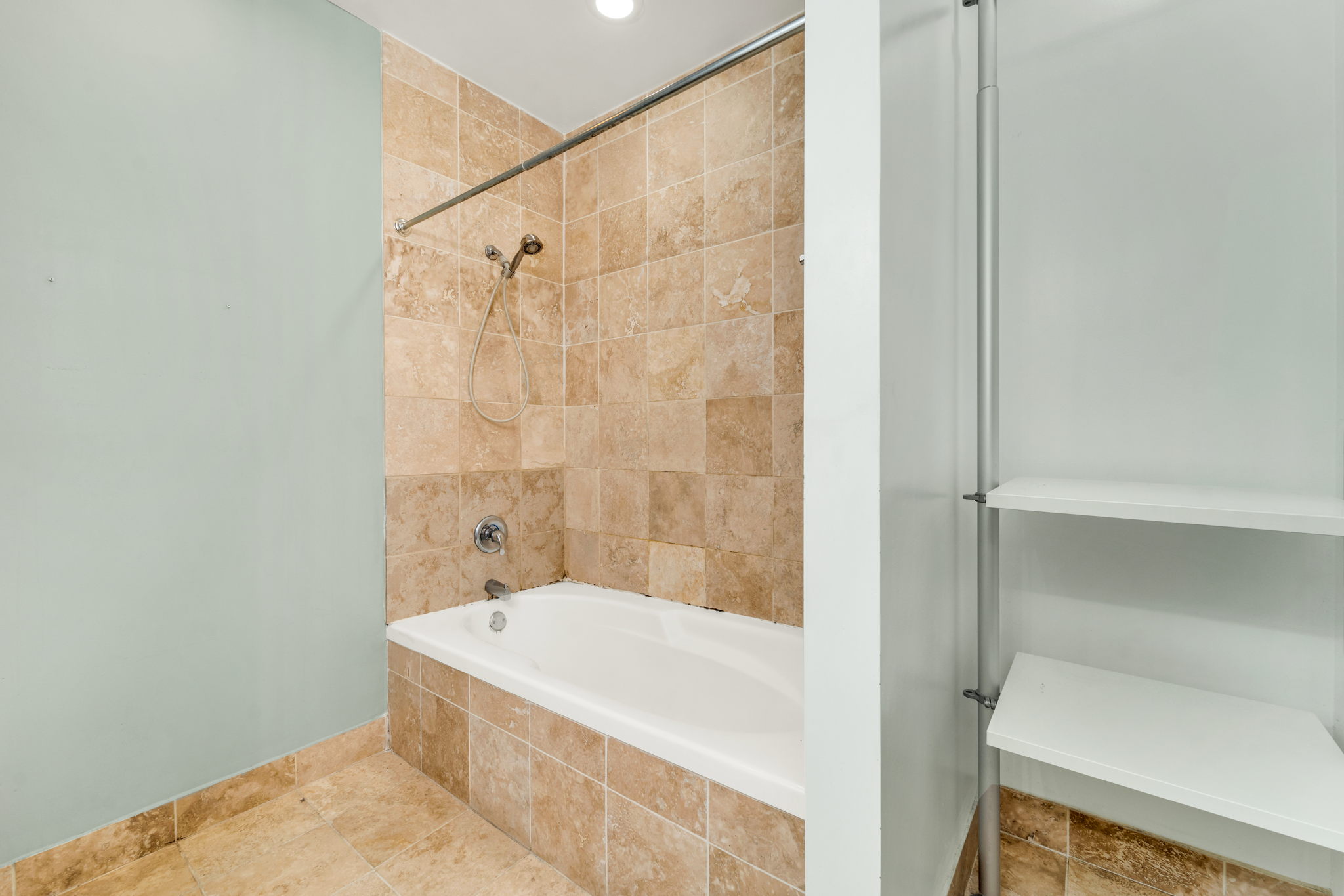 4807 S Ashland Ave, Chicago, IL 60609, USA Photo 14