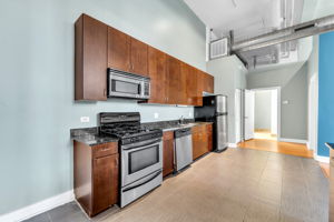 4807 S Ashland Ave, Chicago, IL 60609, USA Photo 6