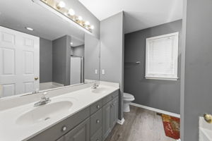  Photo 23