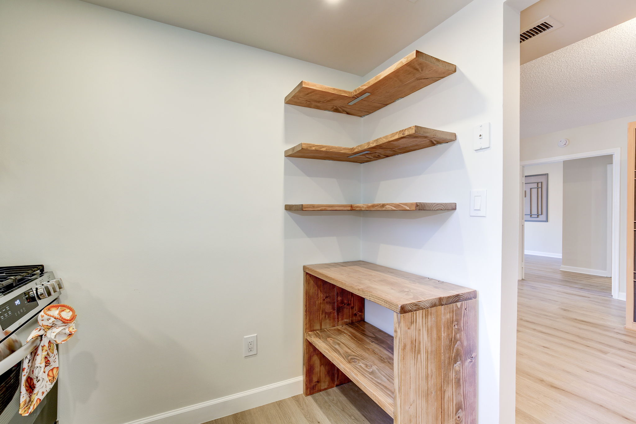 4808 Moorland Ln unit 711 Bethesda MD 20814_018