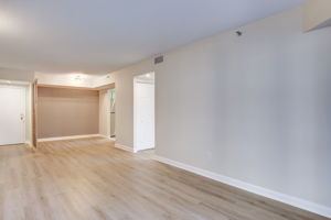 4808 Moorland Ln unit 711 Bethesda MD 20814_009