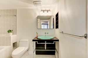 4808 Moorland Ln unit 711 Bethesda MD 20814_023