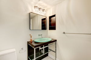 4808 Moorland Ln unit 711 Bethesda MD 20814_025