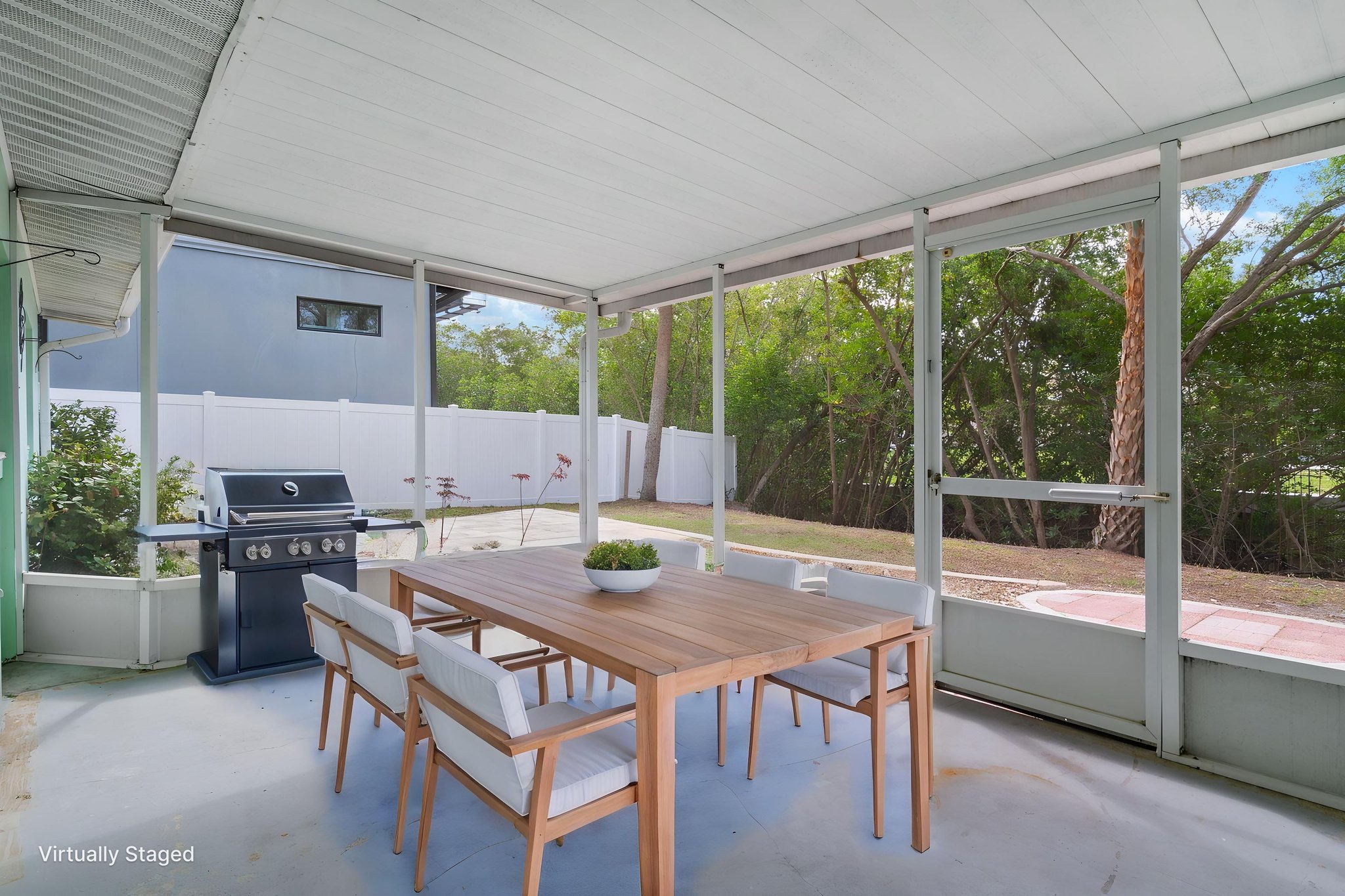 SP_1134 virtually staged.jpeg