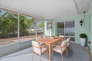 SP_1137 virtually staged.jpeg