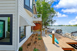  Photo 68
