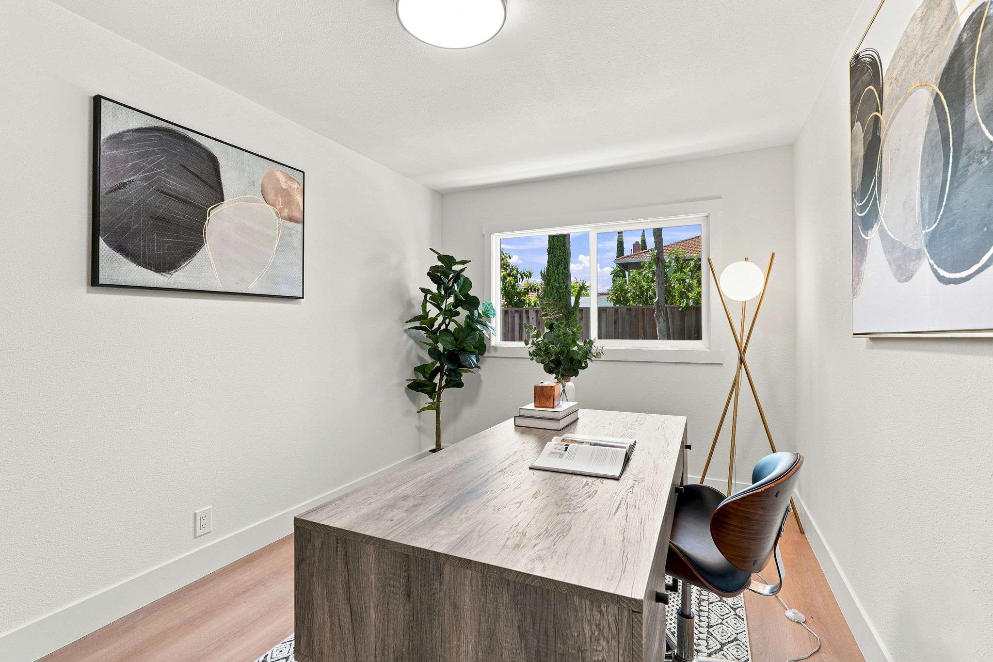 016_F8_4809 Rue Orleans Ct
