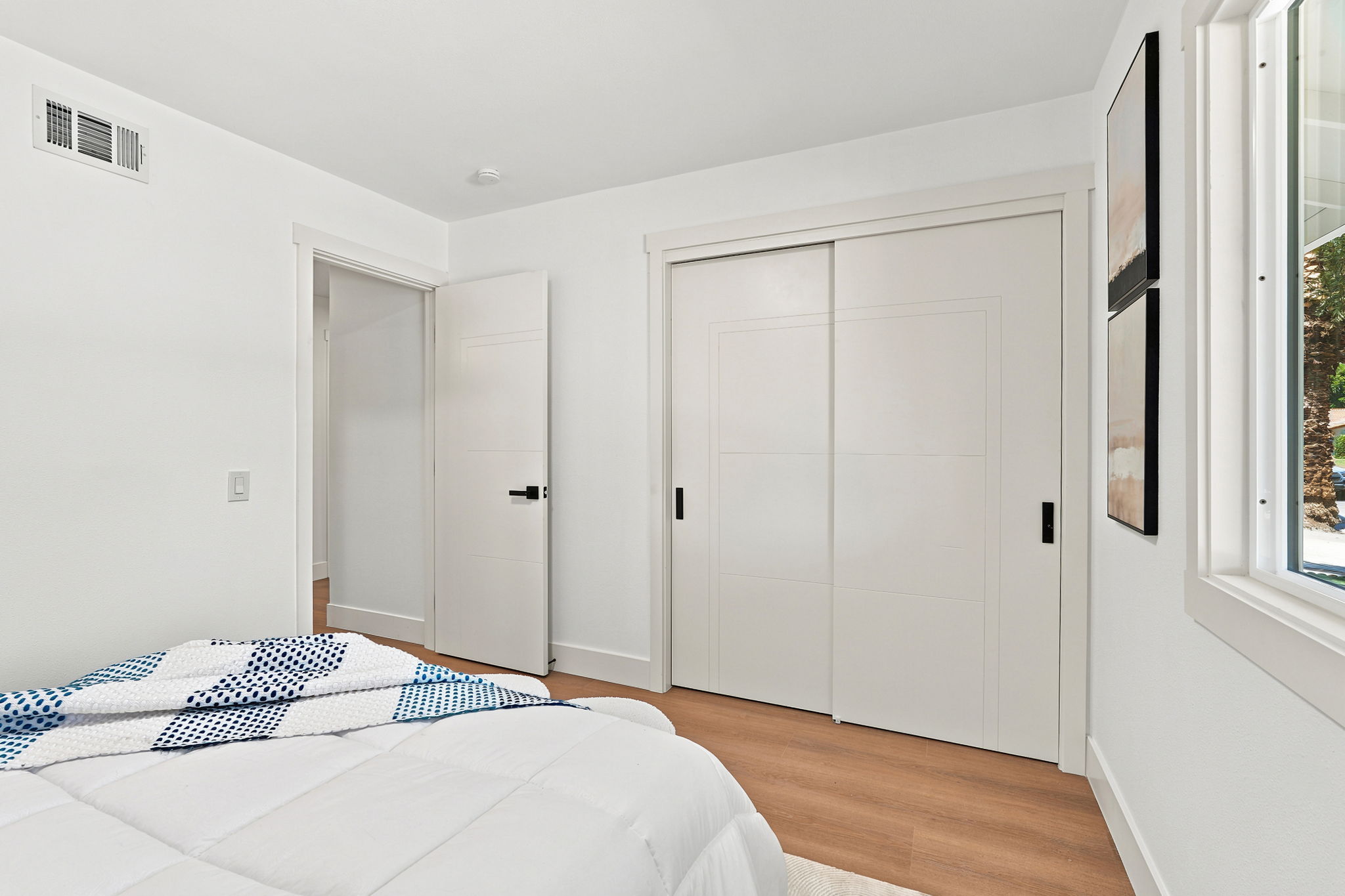 022_F8_4809 Rue Orleans Ct