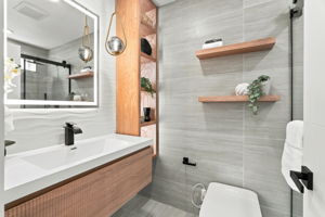025_F8_4809 Rue Orleans Ct