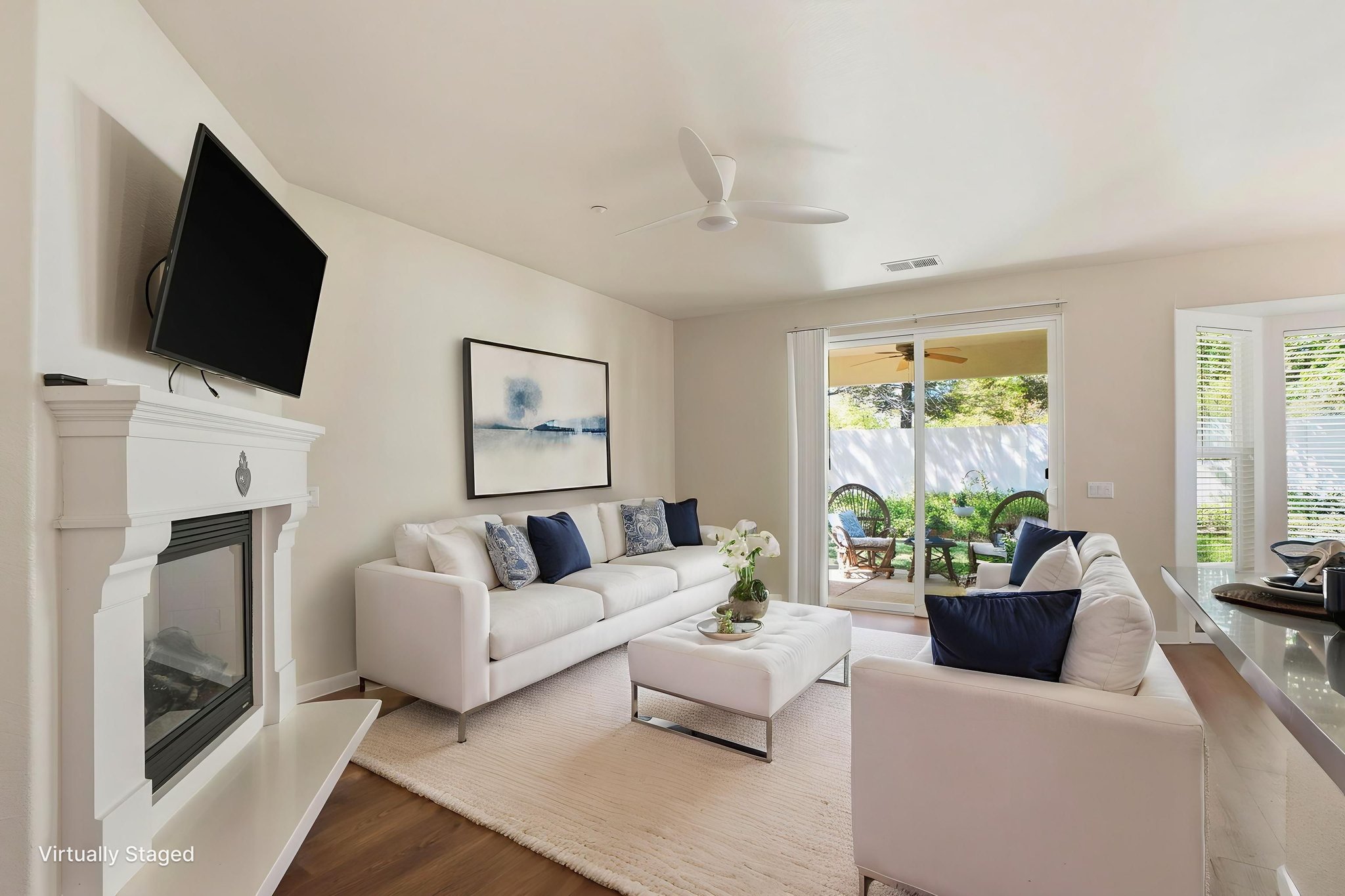 009_F8_481 Coronation Dr virtually staged.jpeg