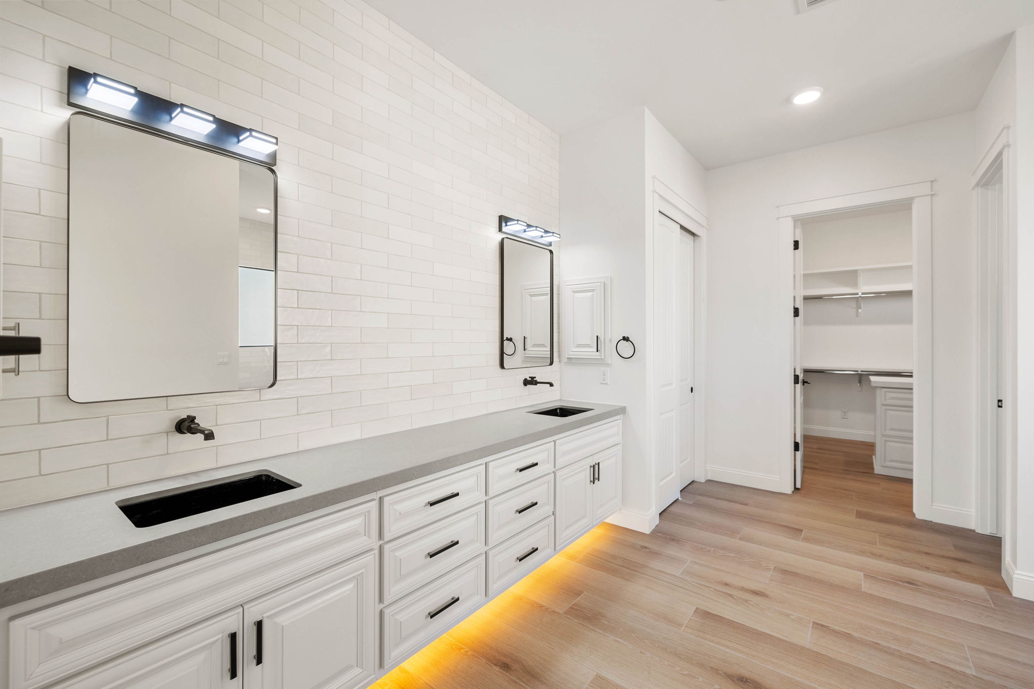 Primary Bathroom (1)