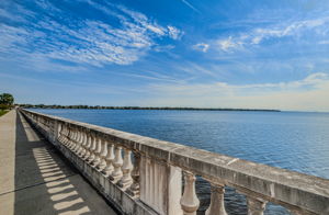 Bayshore Blvd 1C