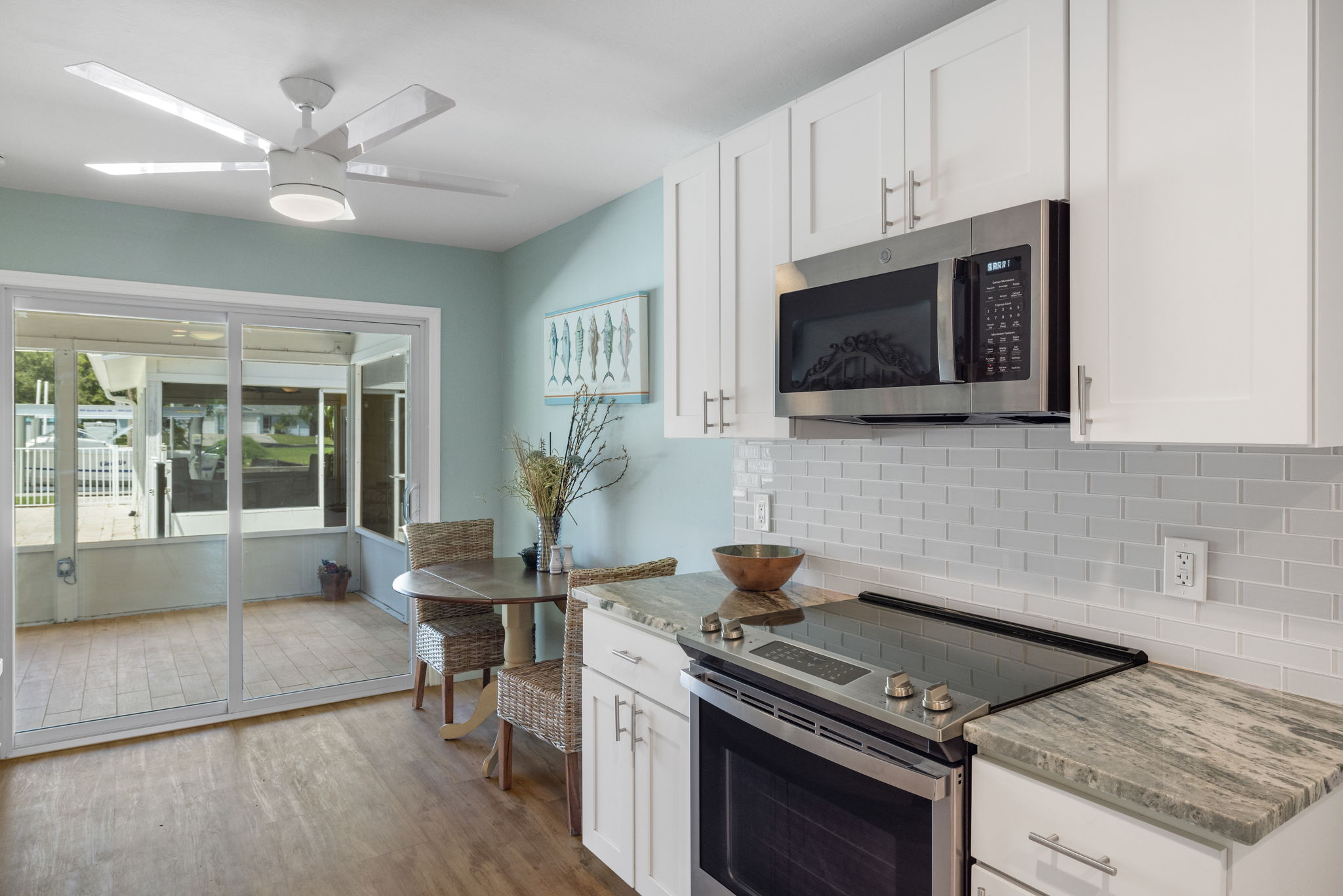 Kitchen 2 of 3