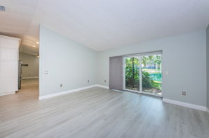 Living Room4